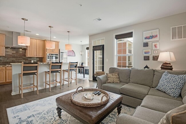 Building Photo - 23483 Logans Ridge Terrace