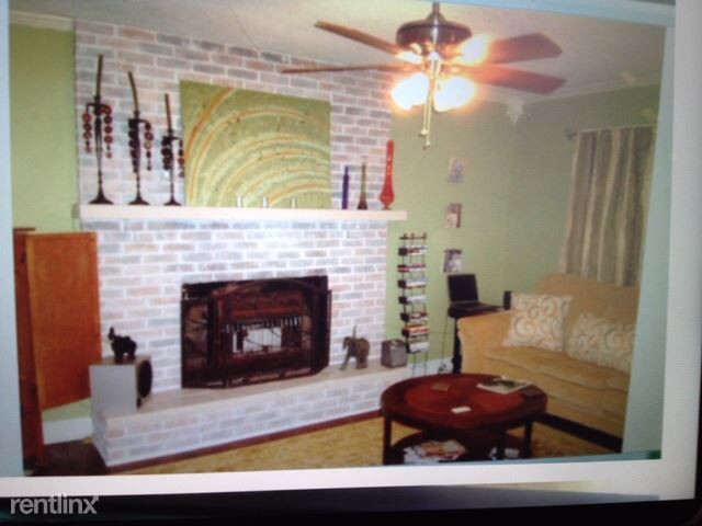 Building Photo - 3 br, 2 bath House - 806 Mars Hill Rd