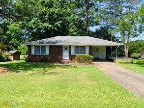 Building Photo - 6 Ozmore St