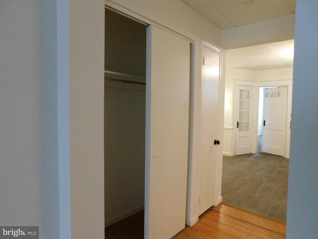 Foto del edificio - 3320 Cottman Ave