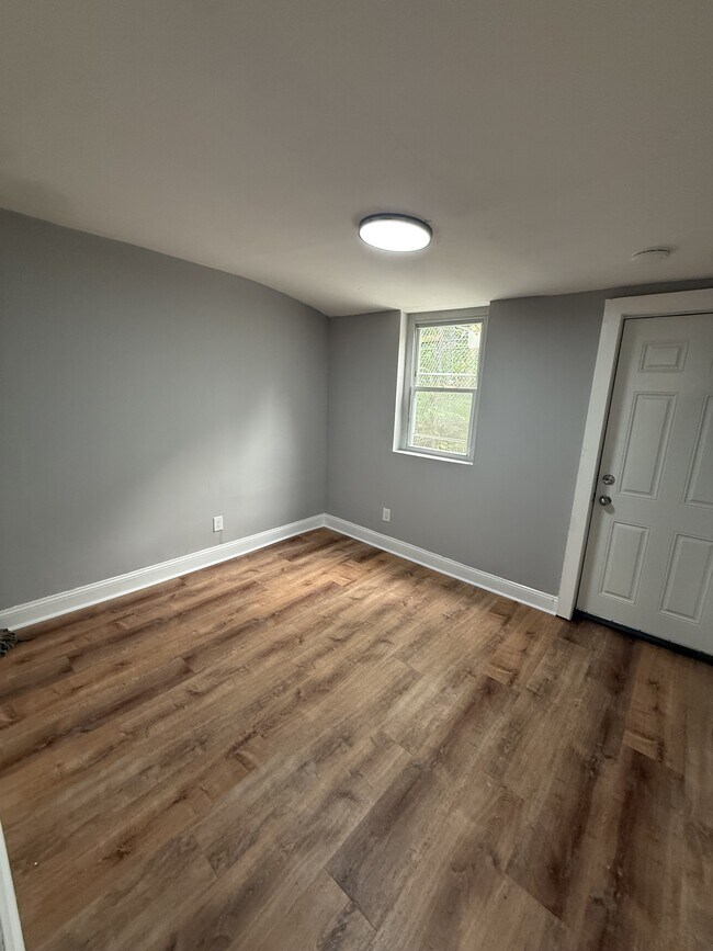 Photo - 3924 Pennsgrove St (Philadelphia, PA) House