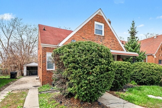 Building Photo - 16605 Freeland St