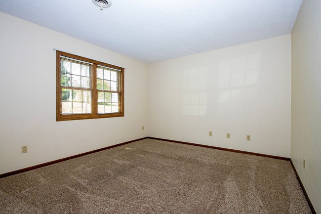 Foto del edificio - Two Bedroom - Duplex