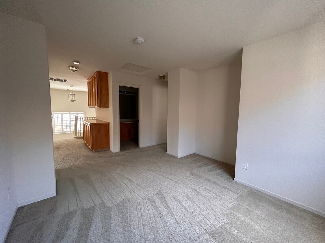 1264 Sunpeak Ln, Tracy, CA 95376 House Rental in Tracy, CA