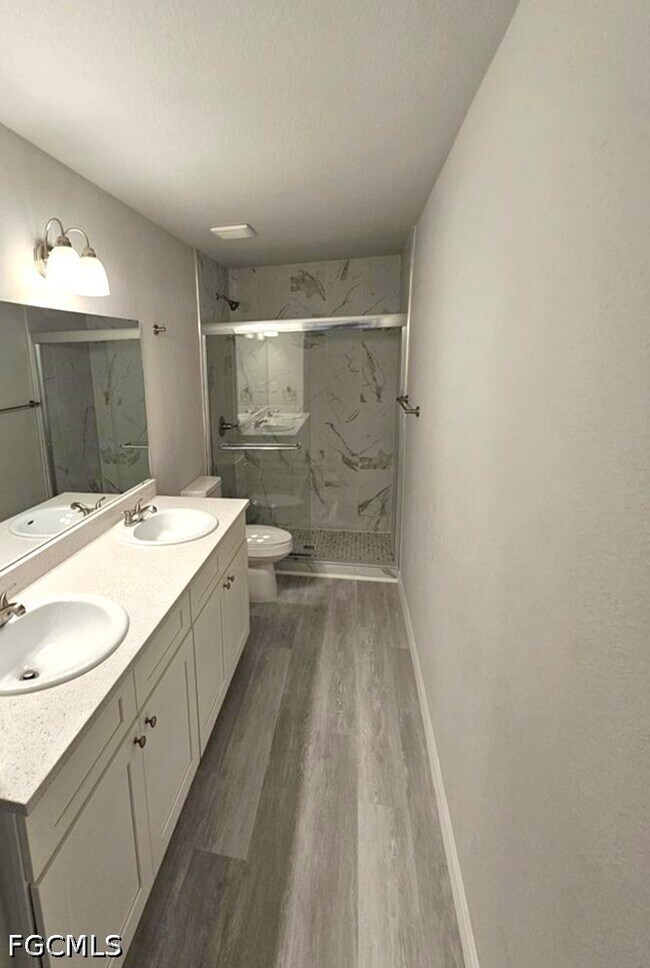 Foto del edificio - 1483 Las Villas Blvd
