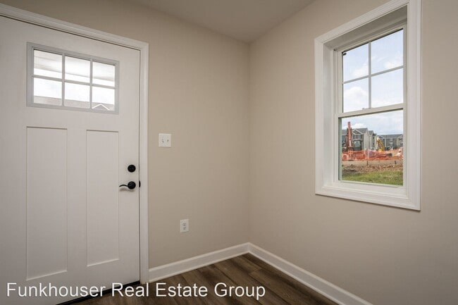 Building Photo - 3 br, 3.5 bath House - 1330 Palomino Trail