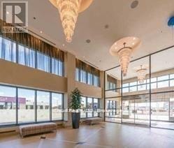 Photo du bâtiment - 3985-3985 Grand Park Dr