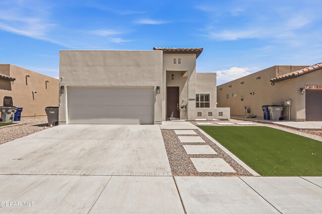 Building Photo - 14941 Tierra Coruna Ave