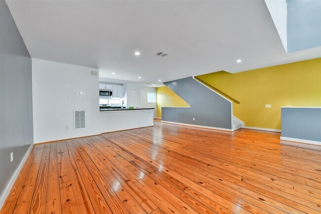 Foto del edificio - 2716 Chenevert St