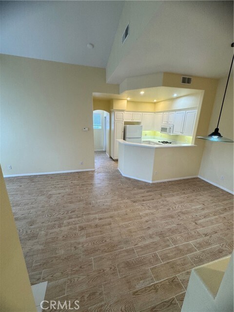 Building Photo - 7723 Hazard Center Dr