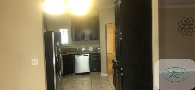 Building Photo - 3 br, 2 bath House - 637 Gateway Circle