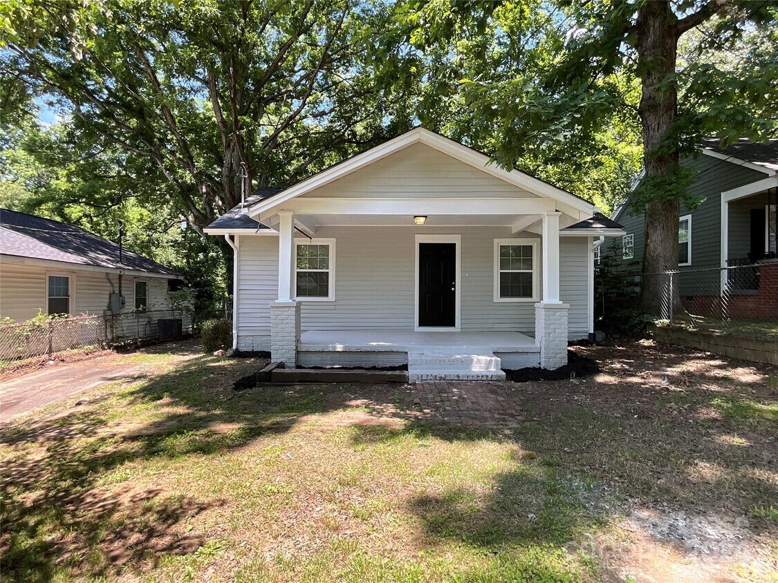 1034 Ridge Ave, Gastonia, NC 28052 House Rental in Gastonia, NC