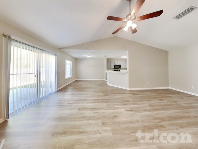 Foto del edificio - 1560 Backwater Drive