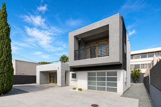 Building Photo - 7339 Fay Ave
