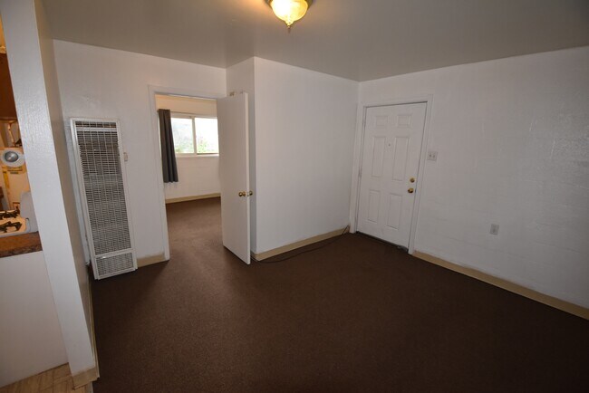 Building Photo - 1133 Valley Manor Ct