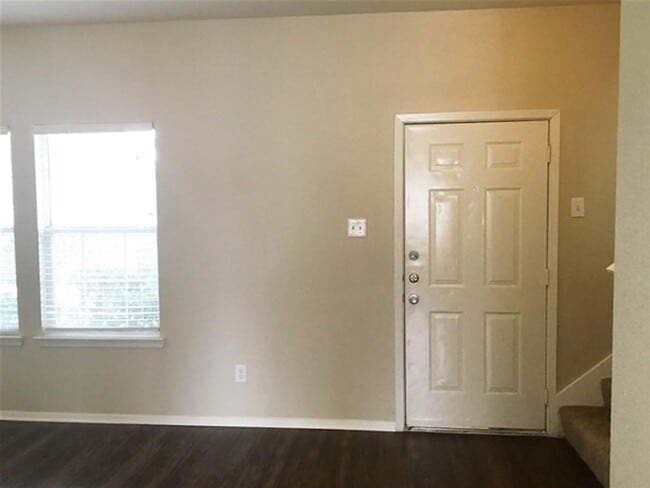 Building Photo - 20534 Patriot Park Ln