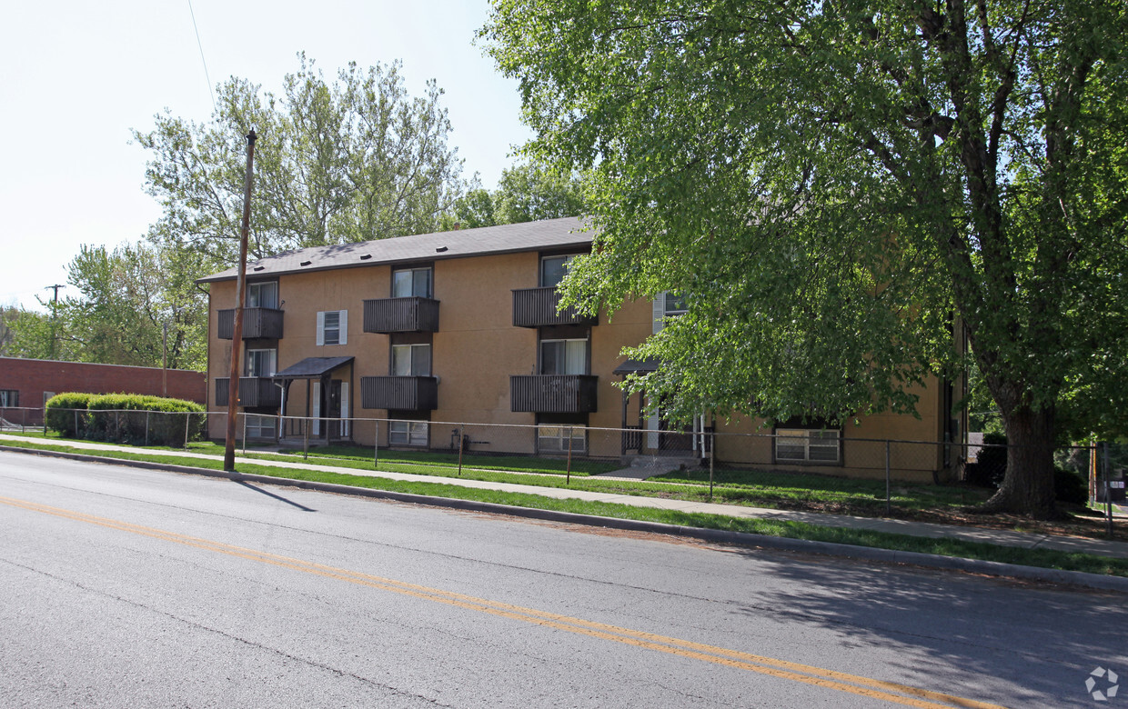 Foto del edificio - Blue Rock Apartments