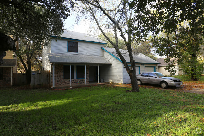 Building Photo - Jadewood Duplexes