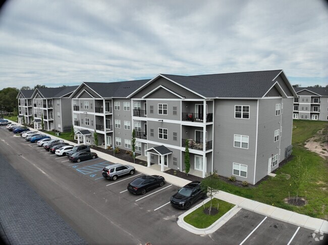 3D Exterior - Lakeview Apartments