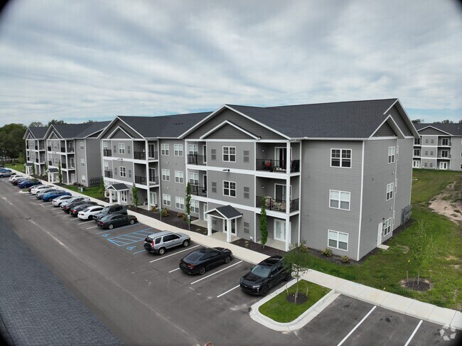 Exterior 3D - Lakeview Apartments