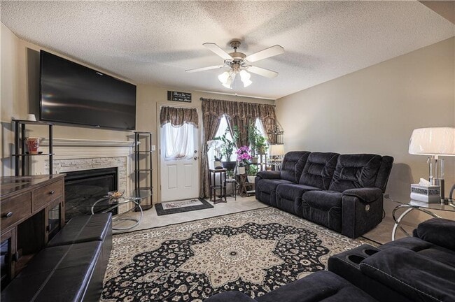Foto del edificio - 2211 SW Rambling Vine Rd