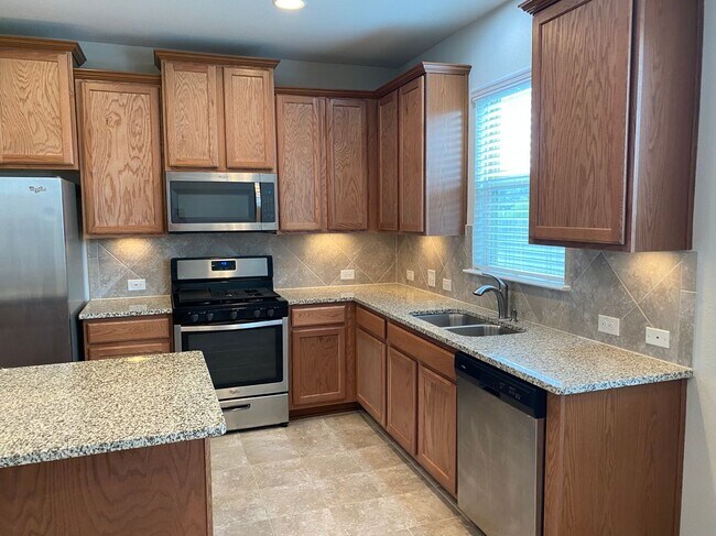 Foto del edificio - 212 Callahan Ln