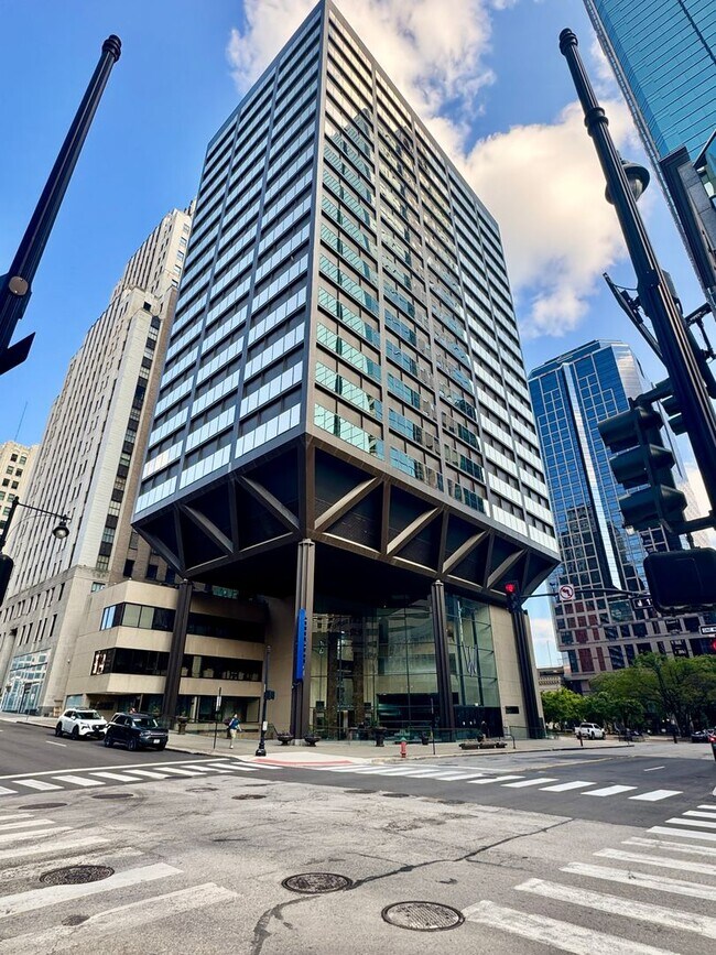 Building Photo - 1101 Walnut St