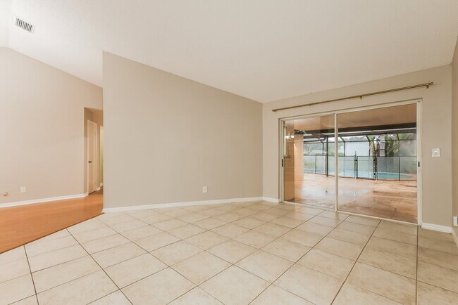 Foto del edificio - 2612 Brianholly Dr