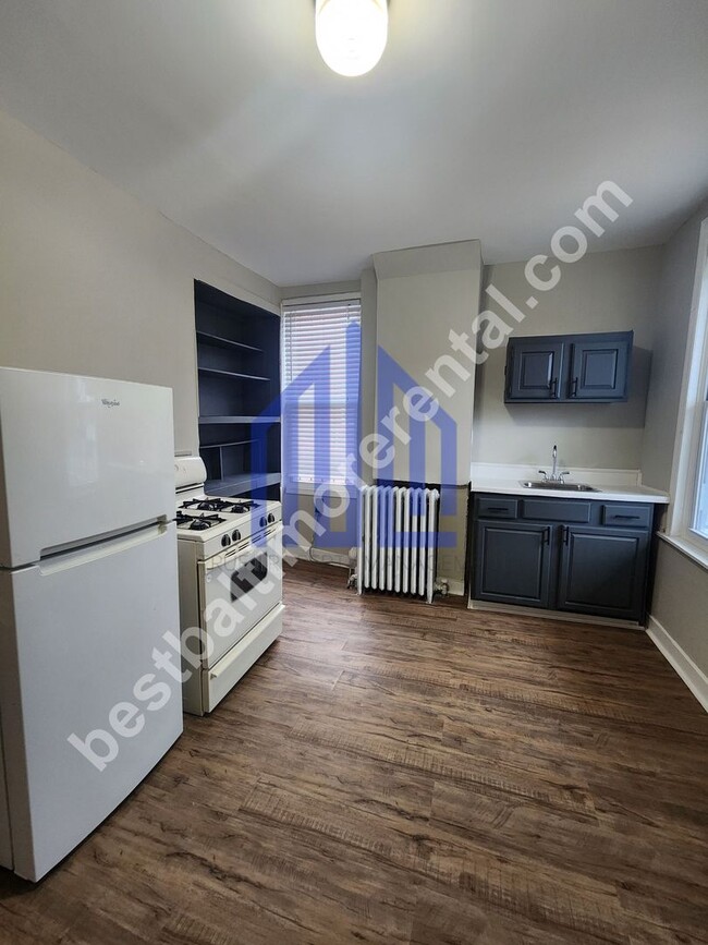Building Photo - 2535 Greenmount Ave