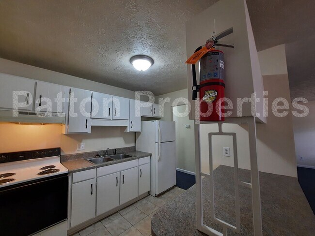 Foto del edificio - 1655 S Beltline Blvd