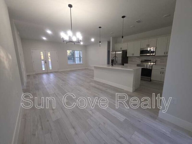 Building Photo - 7958 N Oberon Terrace