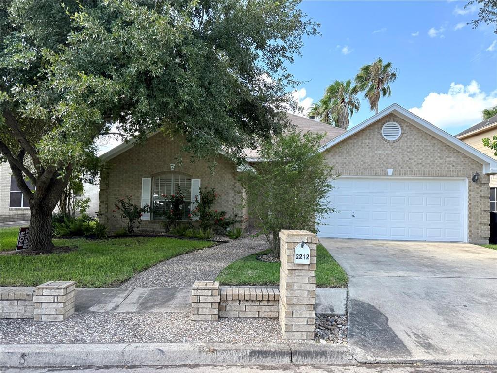Foto principal - 2212 Emory Ave