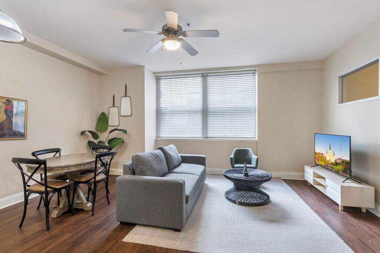 Foto principal - 925 Common St