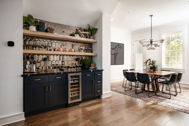 Foto del edificio - 218 Tarrow St