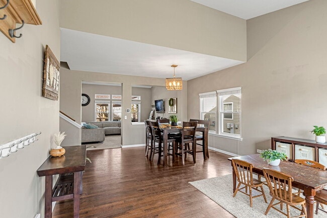 Building Photo - 31696 Borre Dr