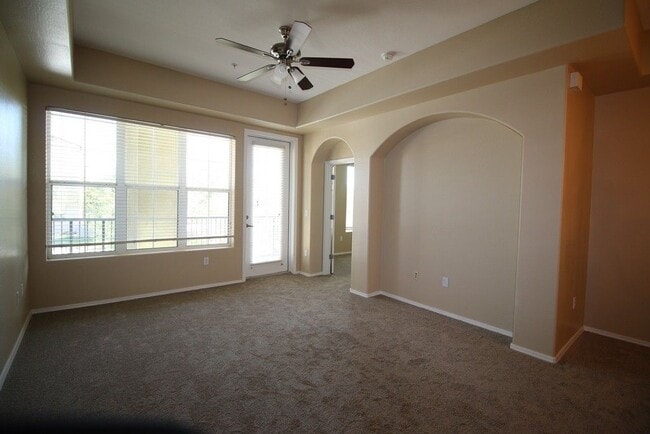Foto del edificio - 14575 W Mountain View Blvd