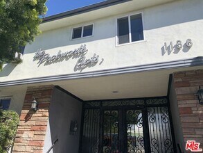 Building Photo - 1138 S La Cienega Blvd