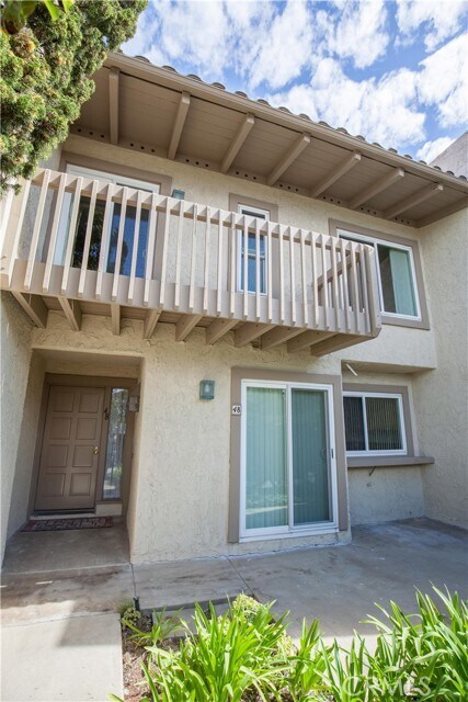 Foto del edificio - 48 Hilltop Cir