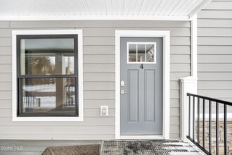 Building Photo - 103 E High St