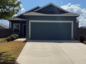 Building Photo - 905 Big Rocky Bend