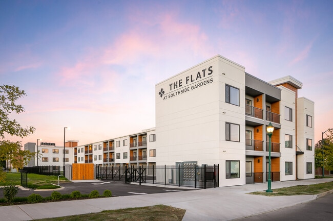 Building Photo - The Flats at Southside Gardens