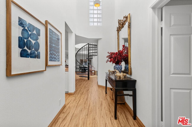 Foto del edificio - 12000 Goshen Ave