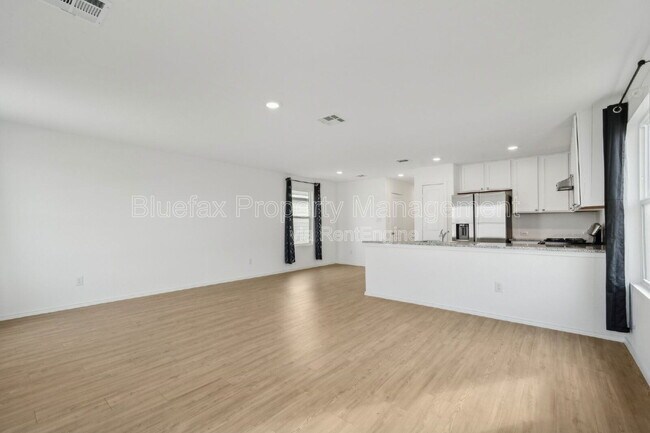 Foto del edificio - 7228 Pasture Run