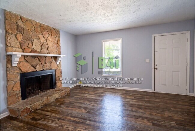Foto del edificio - 1224 Creek Forest Ct NW