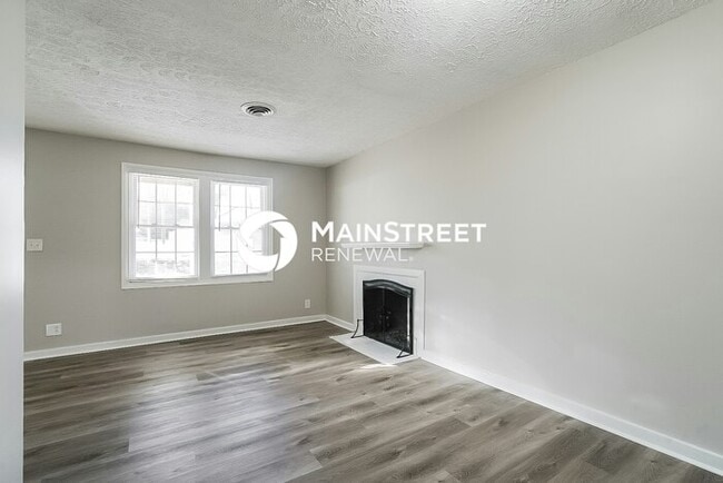 Building Photo - 3 Bedroom Pet-Friendly Home in NASHVILLE, ...
