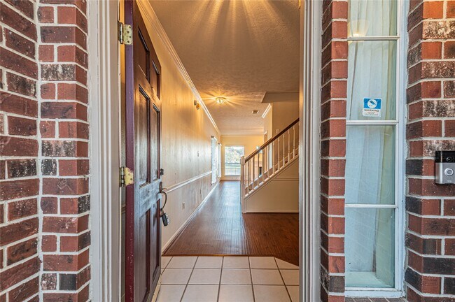 Foto del edificio - 3126 Waters Way Dr