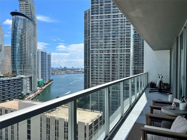 Foto del edificio - 55 SE 6th St