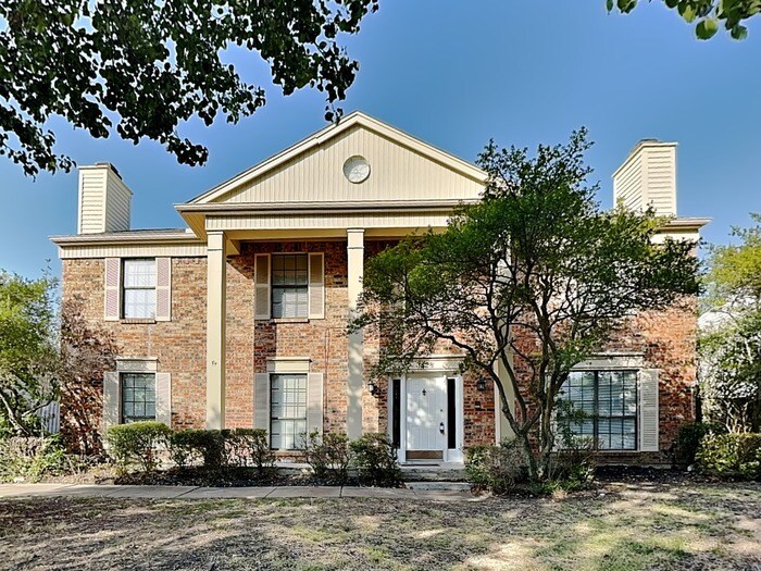 Primary Photo - Spacious 4bd/2.5bth Home!!
