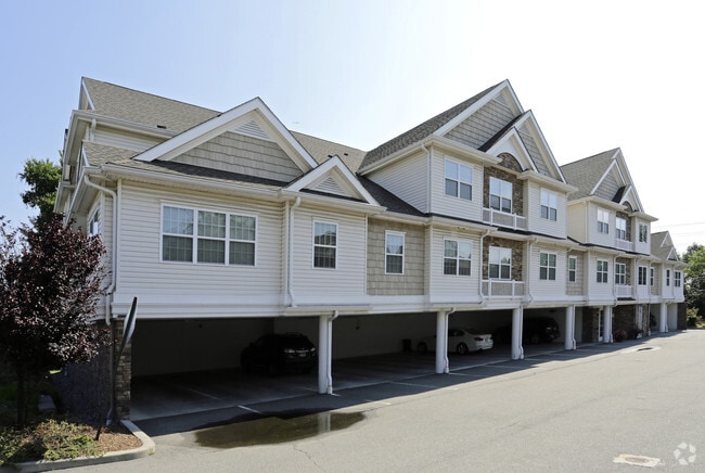 Foto del edificio - Riverview Court