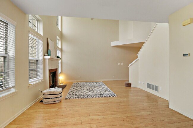 Foto del edificio - 184 Holmes Way